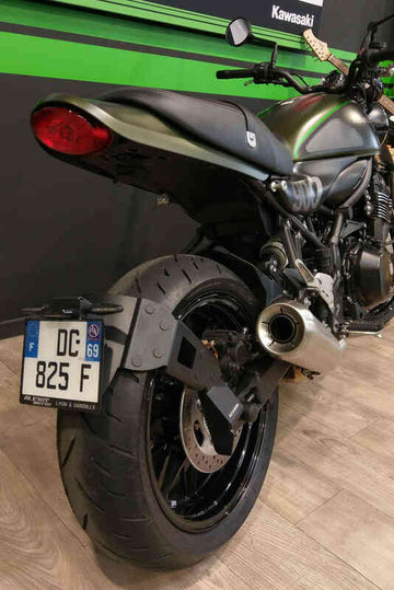 Kawasaki Z 900 Rs Se [Přístupový design] - držák SPZ ve výšce kol černá Kawasaki Z900RS