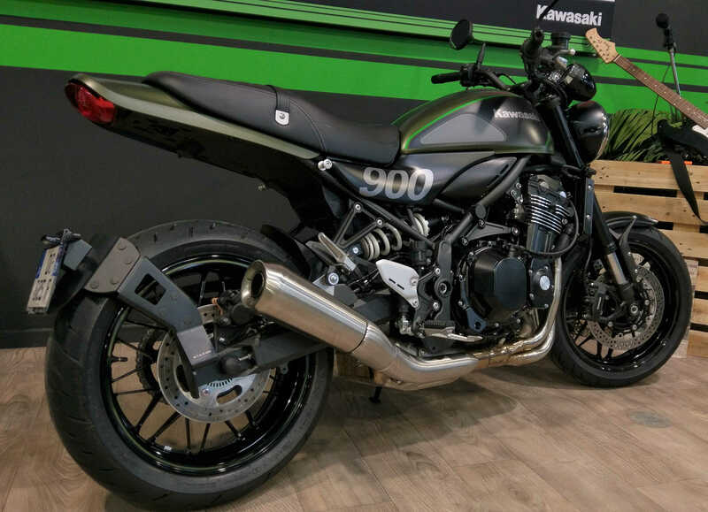 Kawasaki Z 900 Rs Se [Přístupový design] - držák SPZ ve výšce kol černá Kawasaki Z900RS