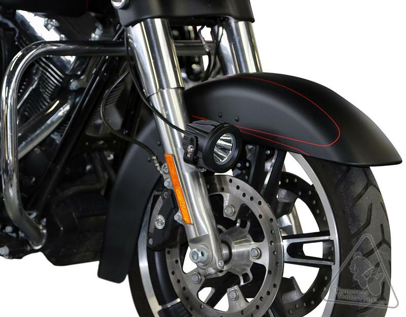 Harley Davidson Flhx [DENALI] - Blatník držáku osvětlení Harley Davidson
