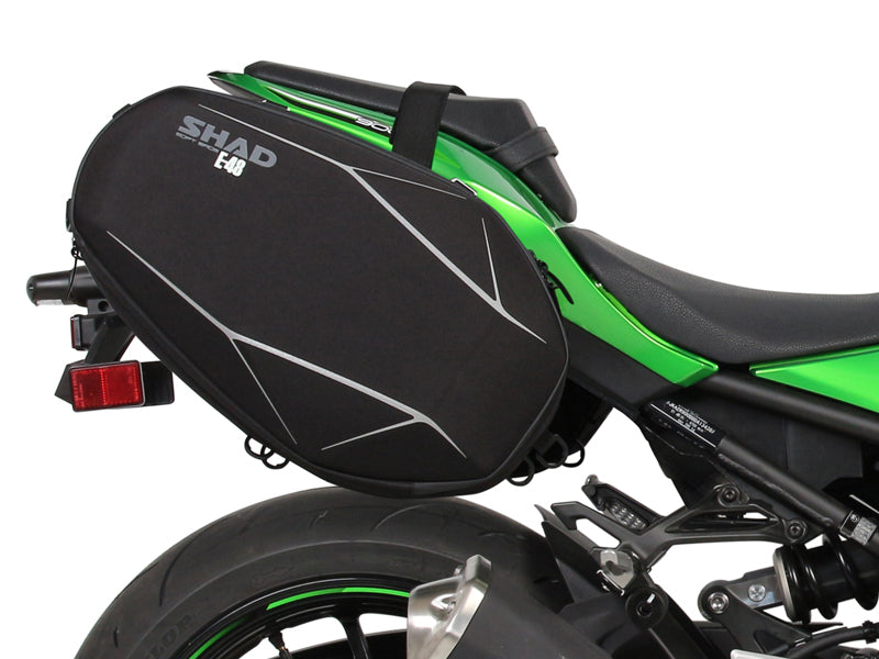 Kawasaki Z 900 [SHAD] - Držák boční tašky Kawasaki