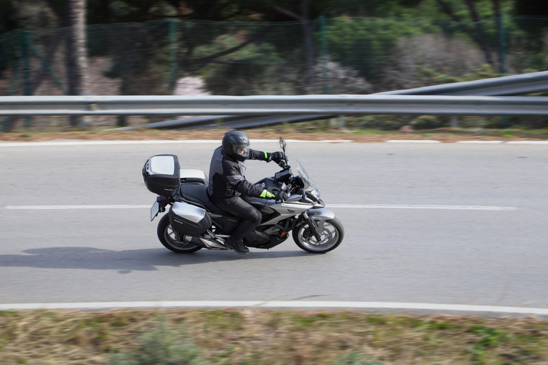 Honda č. 750 [SHAD] - boční kufr SH23 hliníkový 5 kg 23 L