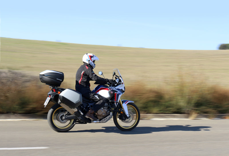 Kymco Ak 550 [SHAD] - hliníkový boční kufr SH35