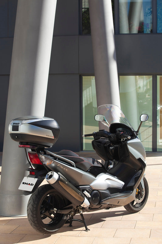 Yamaha X-Max 300 Tech Max + [SHAD] - SH48 Nový horní kufr vyrobený z titanu