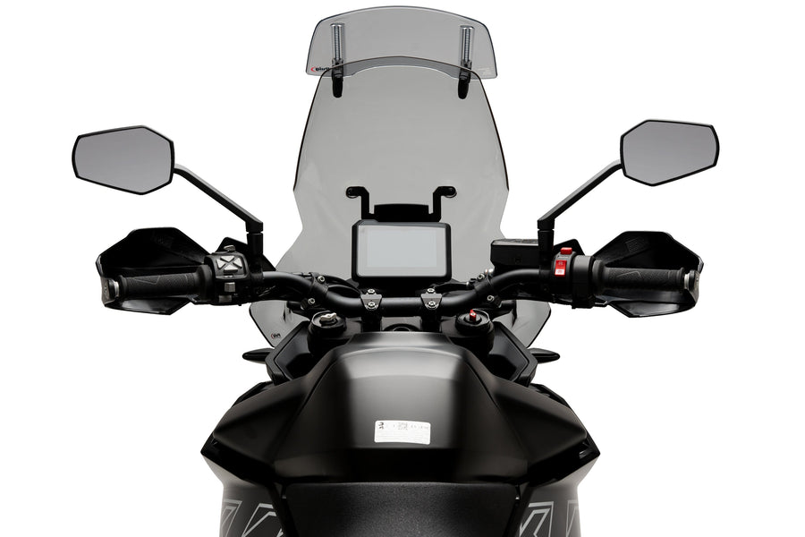 KTM 890 SMT [2025] – cestovní obrazovka se spoilerem – tónovaná