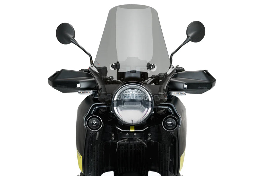 HUSQVARNA NORDEN 901 EXPEDITION [2025] – cestovní obrazovka – silně tónovaná