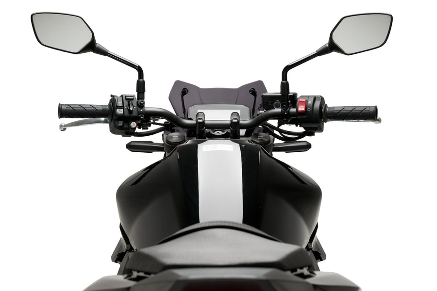HONDA CB 750 HORNET [2024] – Nová generace Sport – Silně tónovaná