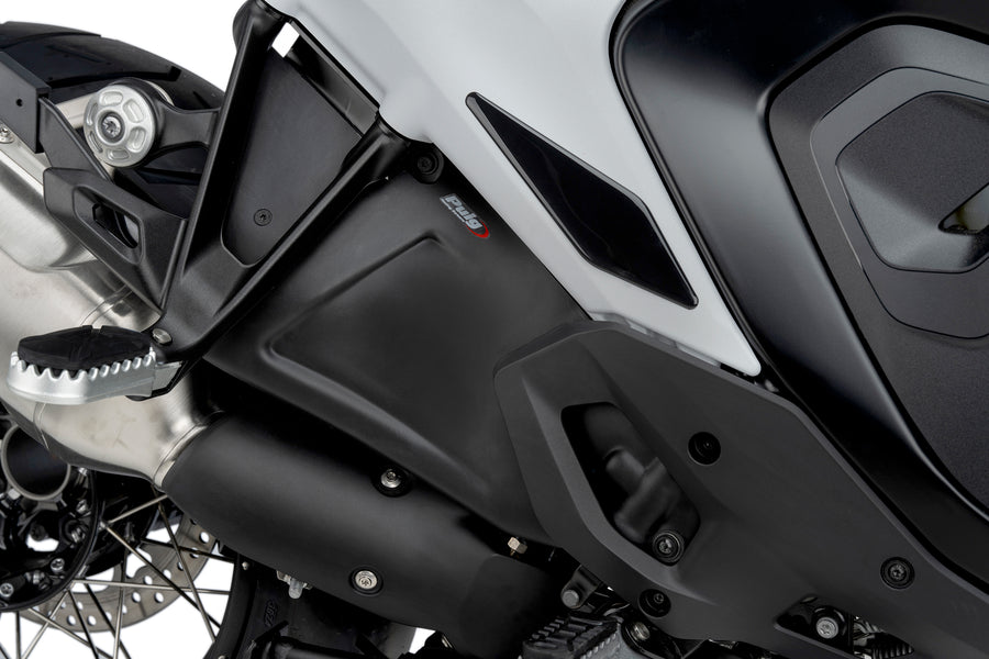 BMW R 1300 GS TROPHY [2025] – Spodní boční kapotáž – Matná černá