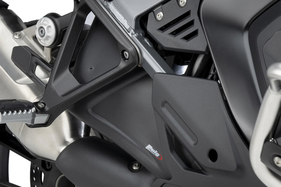 BMW R 1300 GS ADVENTURE [2025] – Spodní boční kapotáž – Matná černá