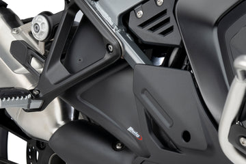 BMW R 1300 GS ADVENTURE [2025] – spodní boční kapotáž – karbonový vzhled