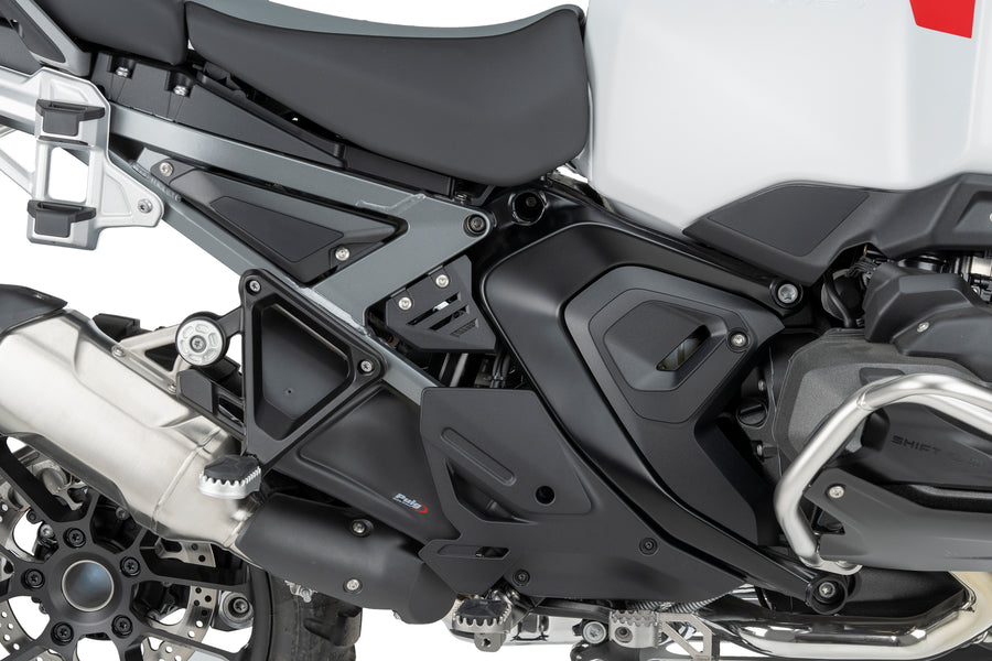 BMW R 1300 GS ADVENTURE [2025] – Spodní boční kapotáž – Matná černá