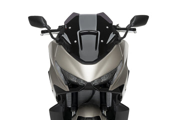 YAMAHA X-MAX 300 TECH MAX + [2025] - Čelní sklo V-Tech Line Sport | Silně tónovaný | PUIG 22583F