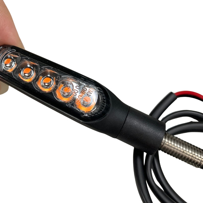 Yamaha XSR 700 – pár LED indikátorů běžícího světla Jet