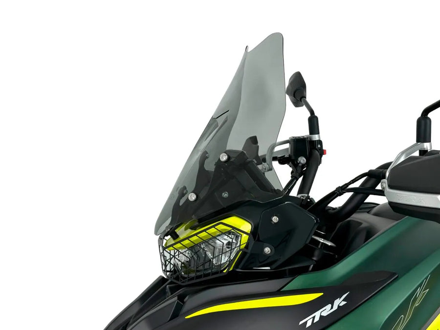 Benelli TRK 702 [WRS] – Čelní sklo