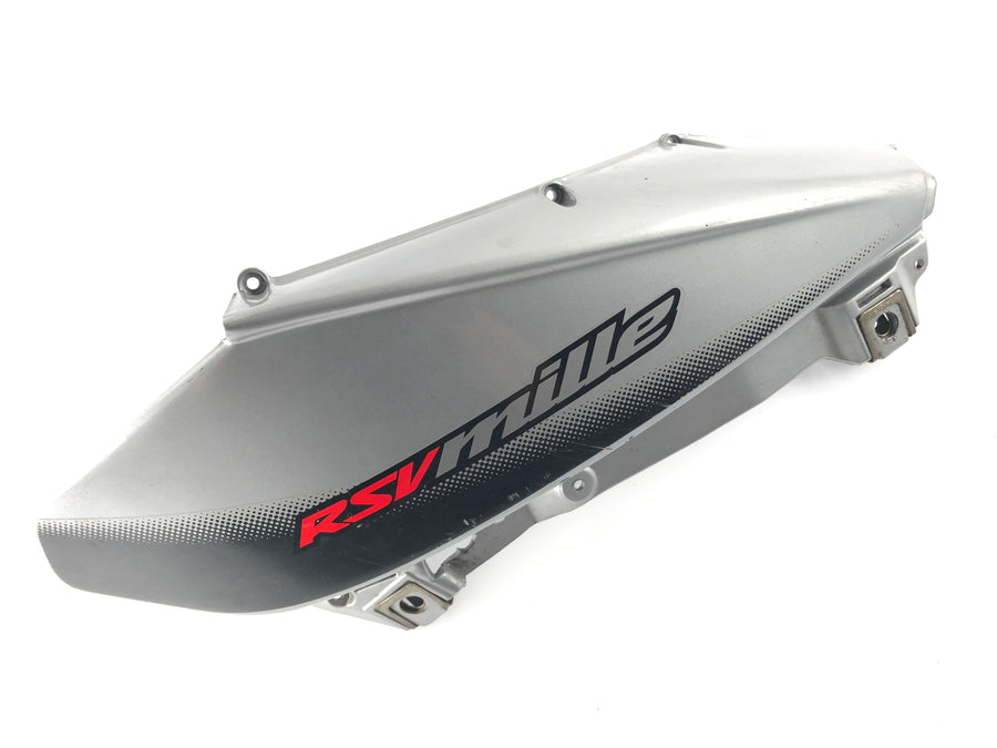 Aprilia Mille RSV 1000 ME [1999] - maskovací zadní plášť vlevo