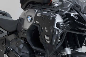 BMW R 1300 GS Adventure [SW-MOTECH] – Nosič zavazadel na kryt nádrže