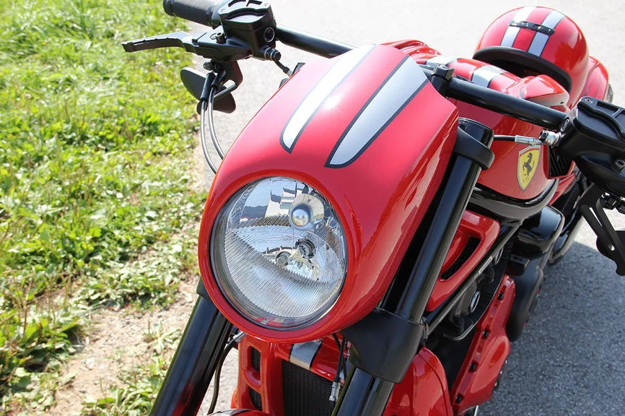 Harley Davidson V-Rod [CULT WERK] – Kapota světlometu