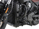 Indian Scout Bobber [2017-2024] - Perspektivní pohled na kryt motoru