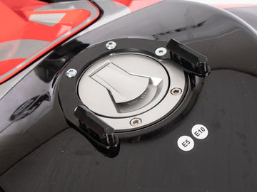 Aprilia Rs 660 [2025] - Tankring Basic včetně tašky protějáku