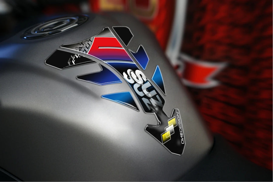 KTM RC 390 [2025] – Budoucí chránič nádrže – stříbrný