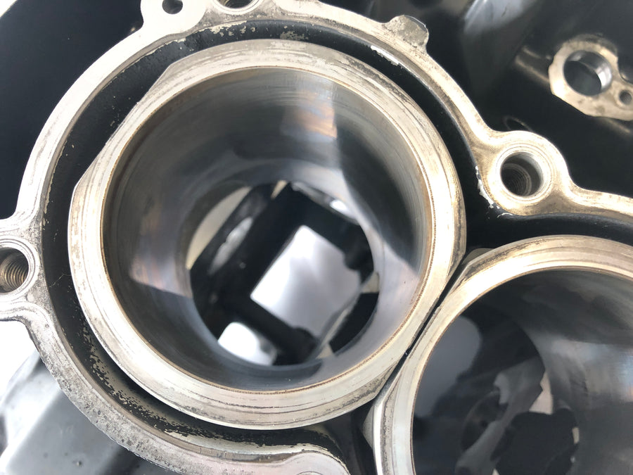 Triumph Street Triple R 675 D67LD [2008] - Motor Houses With Pistons