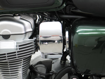 Kawasaki W 800 [2011-2016] - Systém vstřikování dekorativních panelů vlevo