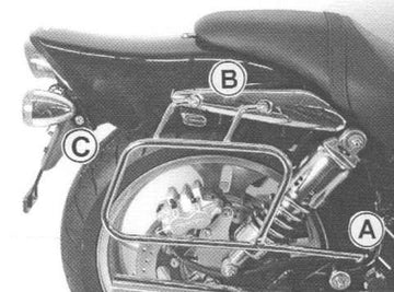 Suzuki VZ 1600 Marauder [2004-2005] - držák kapsy balení