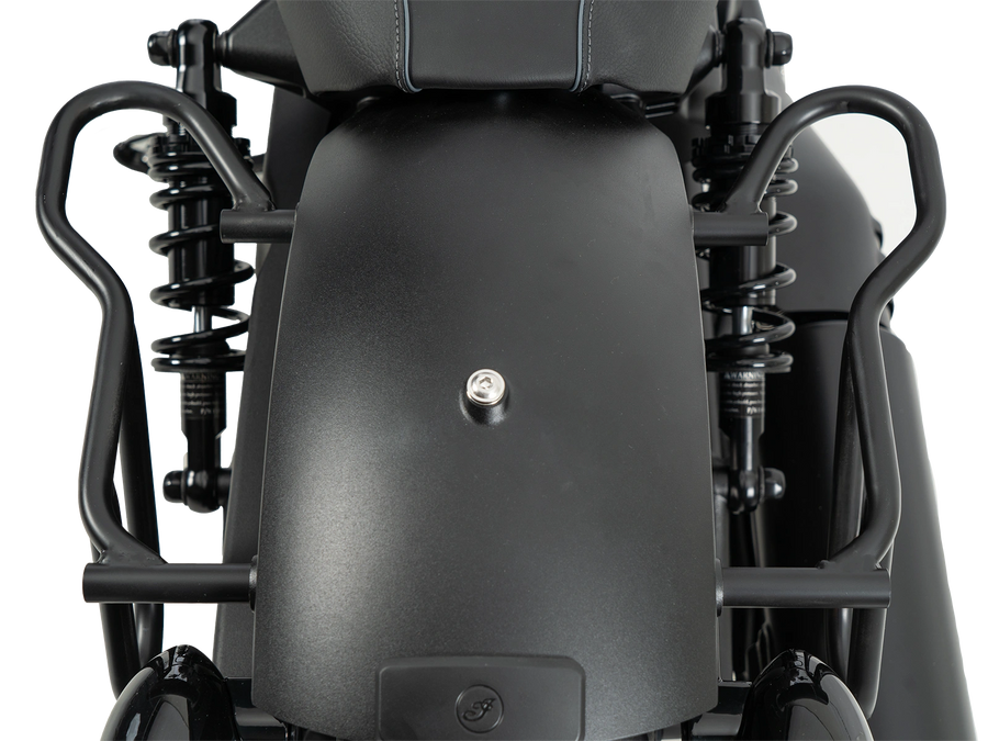 Indian Sport Scout Sixty [2026] - Rohr-Ledertaschenhalter