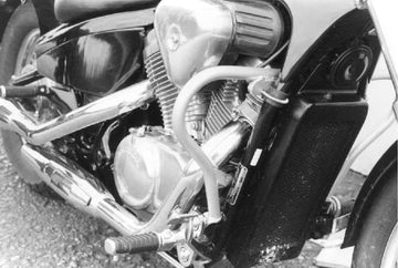Honda VT 600 C [1988-2000] - Bar pro ochranu motoru