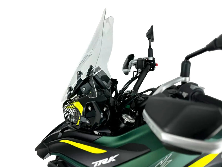 Benelli TRK 702 [WRS] – Čelní sklo