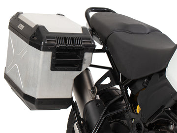 Ducati DesertX [2022-2026] - Kofferträgerset Cutout schwarz inkl. Xplorer Cutout silber Kofferset