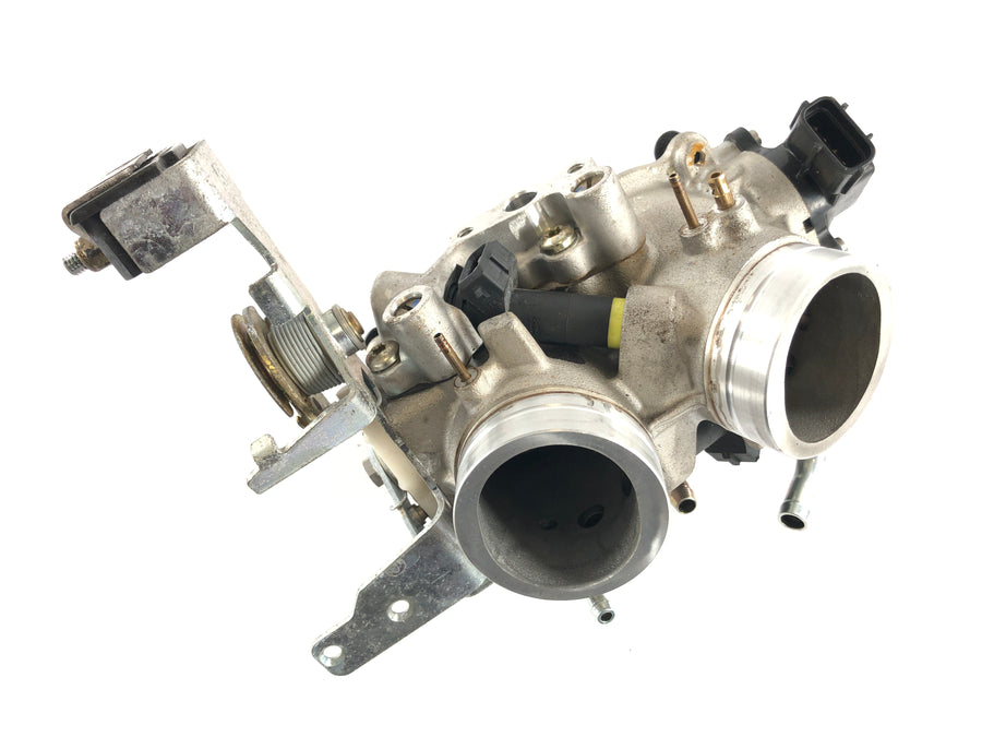 Can On The Spyder SM5 [2009] - škrticí ventily
