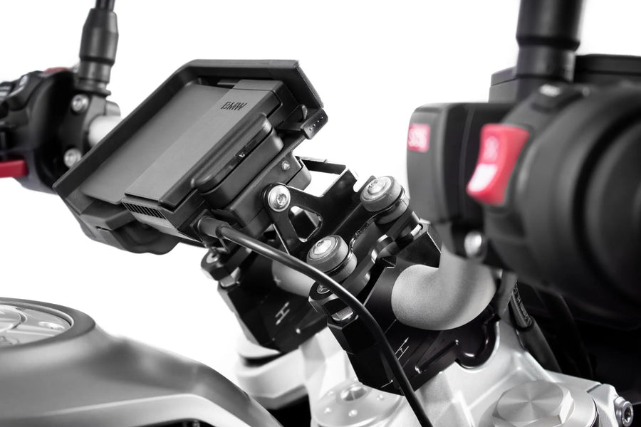 BMW F 900 [GILLES TOOLING] – 1D.GT přestavbová sada pro držák na řídítka