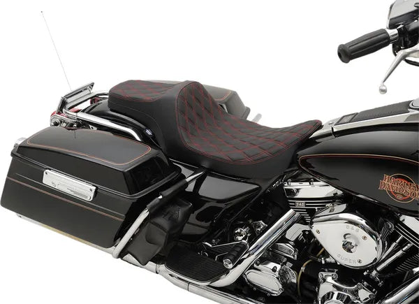 Harley Davidson Flhri [SPECIALITY DRAG] – Sedadlo Predator III