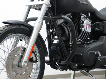 Harley Davidson Dyna Glide Low Rider [2015-2017] - ochranný lišta, velká verze vyrobená z 38 mm trubice, úhlový tvar, černá