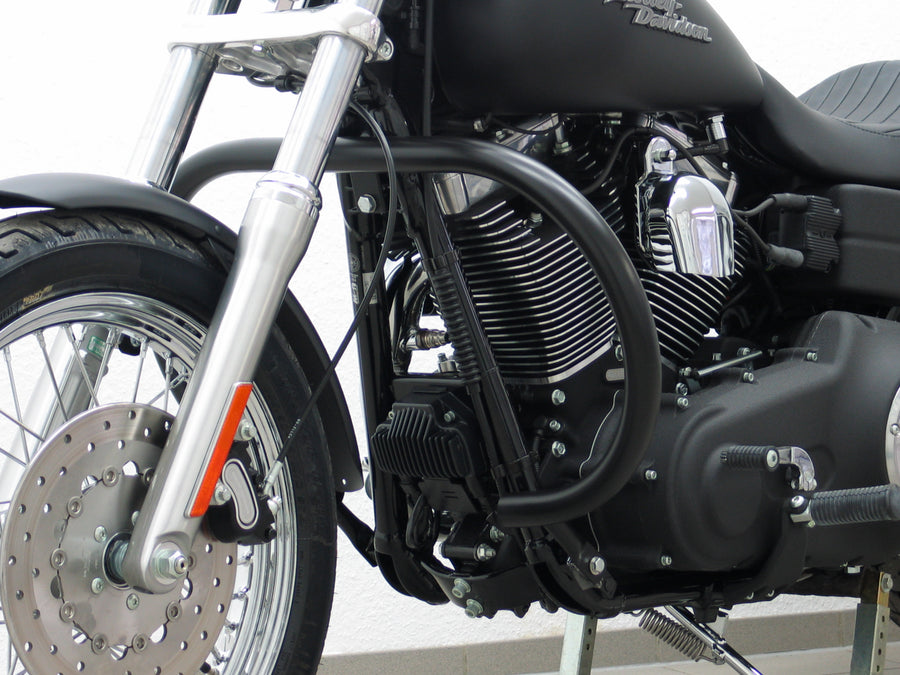 Harley Davidson Dyna Glide Low Rider [2015-2017] - ochranný bar, velká verze vyrobená z 38 mm trubice, kulatý tvar, černá