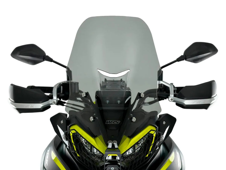 Benelli TRK 702 [WRS] – Čelní sklo