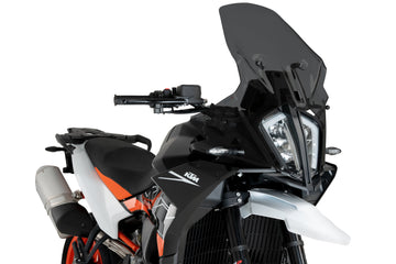 KTM 890 SMT [2025] – cestovní obrazovka – silně tónovaná