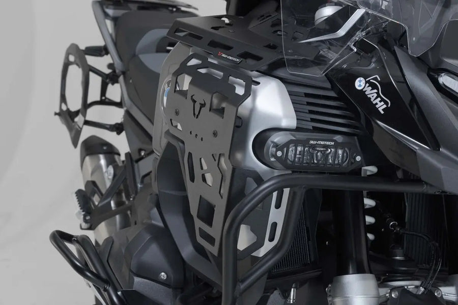 BMW R 1300 GS Adventure [SW-MOTECH] – Nosič zavazadel na kryt nádrže
