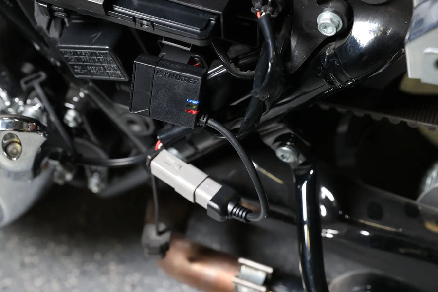 harley davidson flfb [DYNOJET] – ovládání vstřikování Power Vision 4