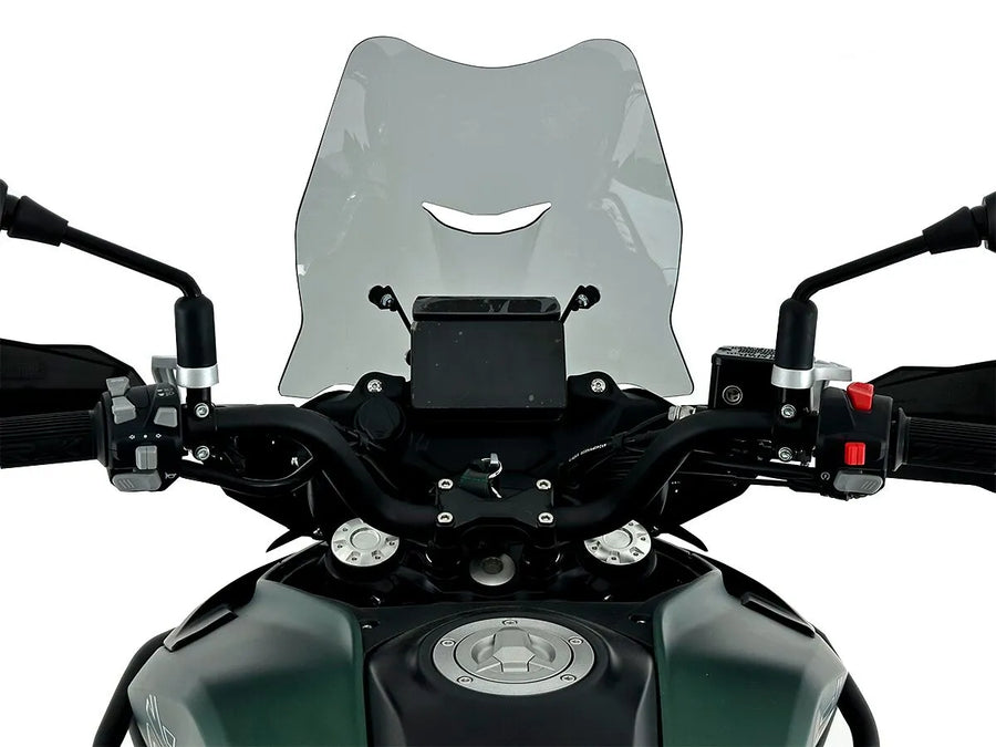 Benelli TRK 702 [WRS] – Čelní sklo