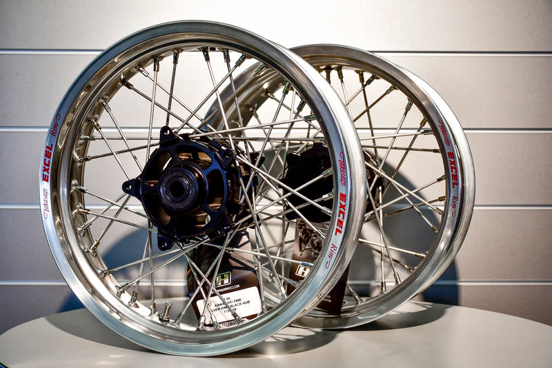 Kawasaki Z Electric [HAAN WHEELS] - Zadní kolo kompletní 17x5,50x36T