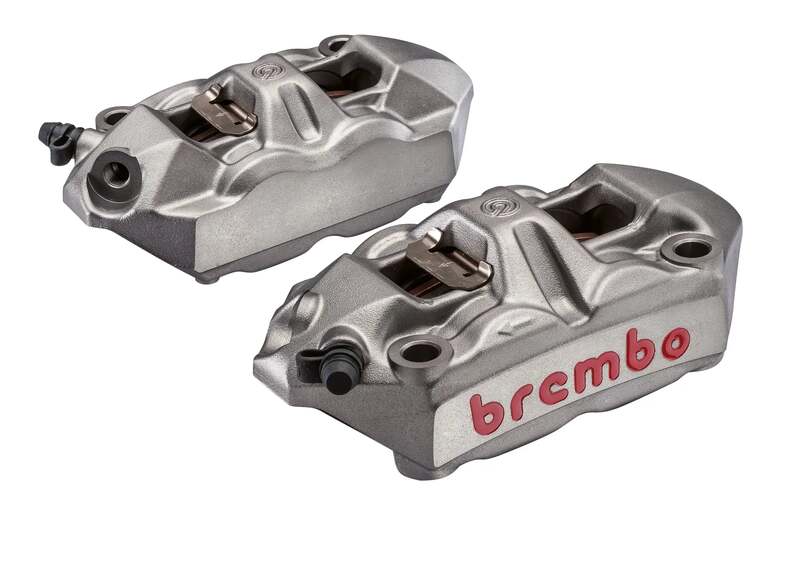 Yamaha Yzf R6 [BREMBO RACING] - Pár jednodílných brzdových třmenů M4 - 18 mm/P4 34 (s destičkami)