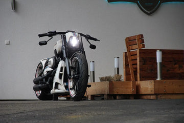 Harley Davidson V-Rod [CULT WERK] – Kapota světlometu - 0