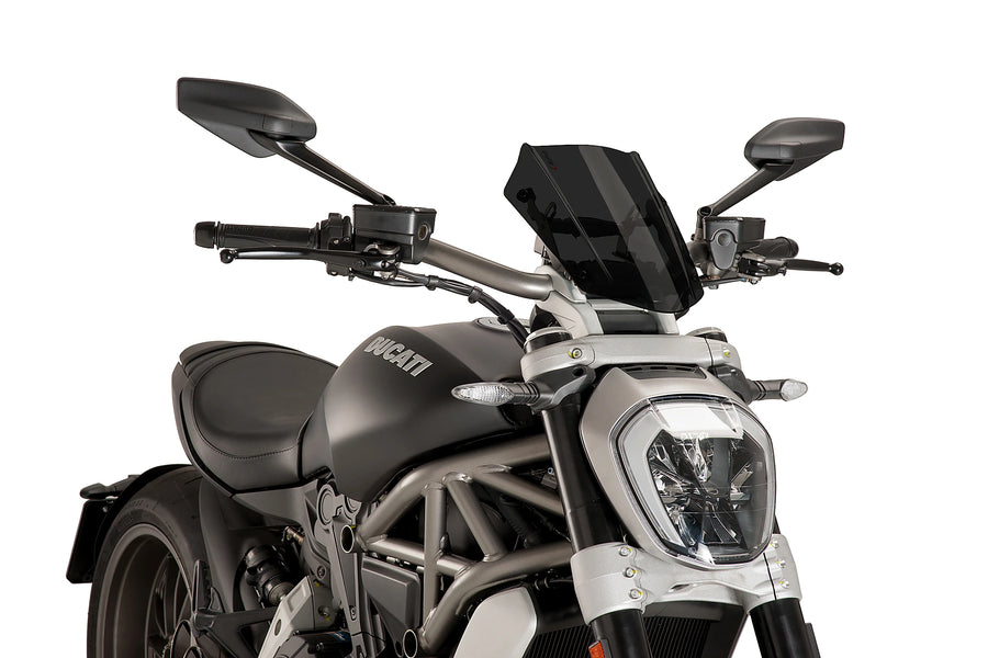 TRIUMPH BONNEVILLE T 120 BLACK [2025] - Nastavitelná sportovní clona | Silně tónovaný | PUIG 8921F