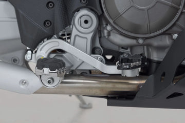 Aprilia Tuareg 660 [SW-MOTECH] – Prodloužení pro brzdový pedál