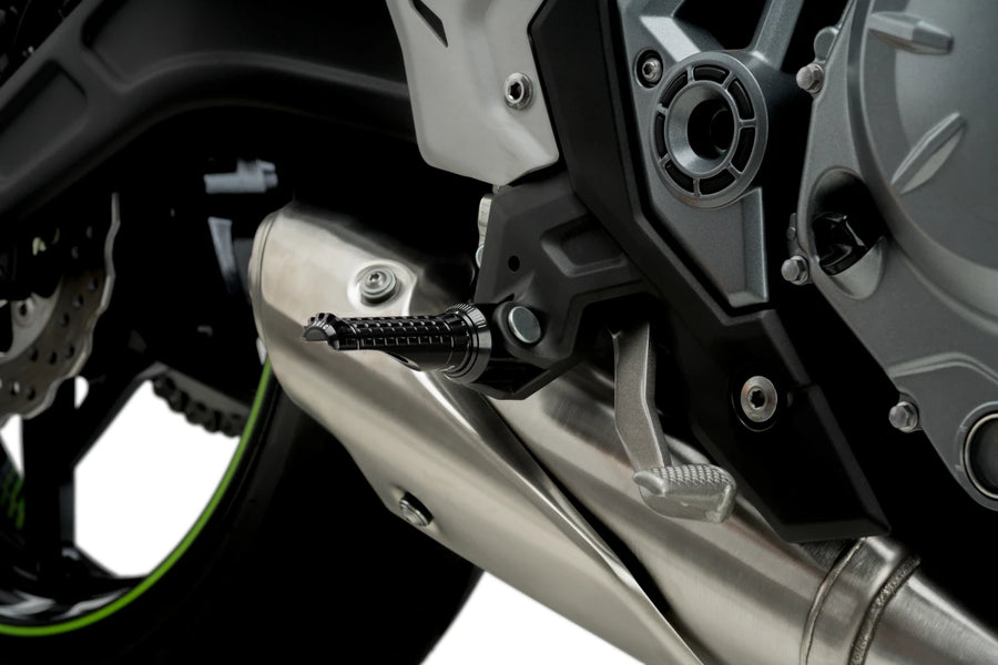 KTM RC 390 [2025] – Stupačky R-Fighter – titan
