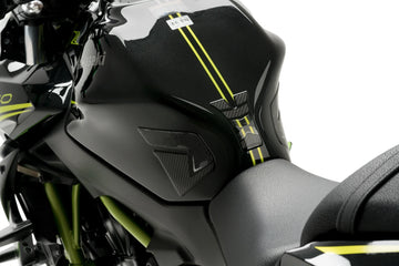 KAWASAKI Z 650 [2025] – Specifická ochrana nádrže – Karbonový vzhled - 0