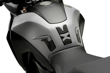YAMAHA TRACER 7 GT [2024] – Specifická ochrana nádrže – Karbonový vzhled - 0
