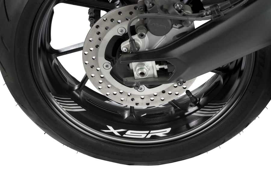 YAMAHA XSR 700 [2025] – Speciální lišty na ráfky – Stříbrná