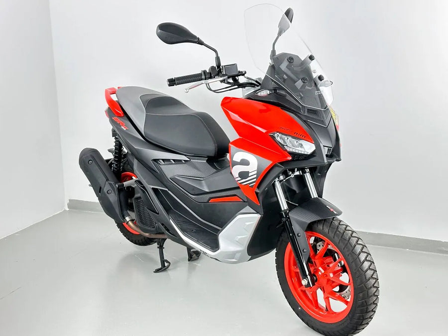 Aprilia SR 125 [WRS] – čelní sklo